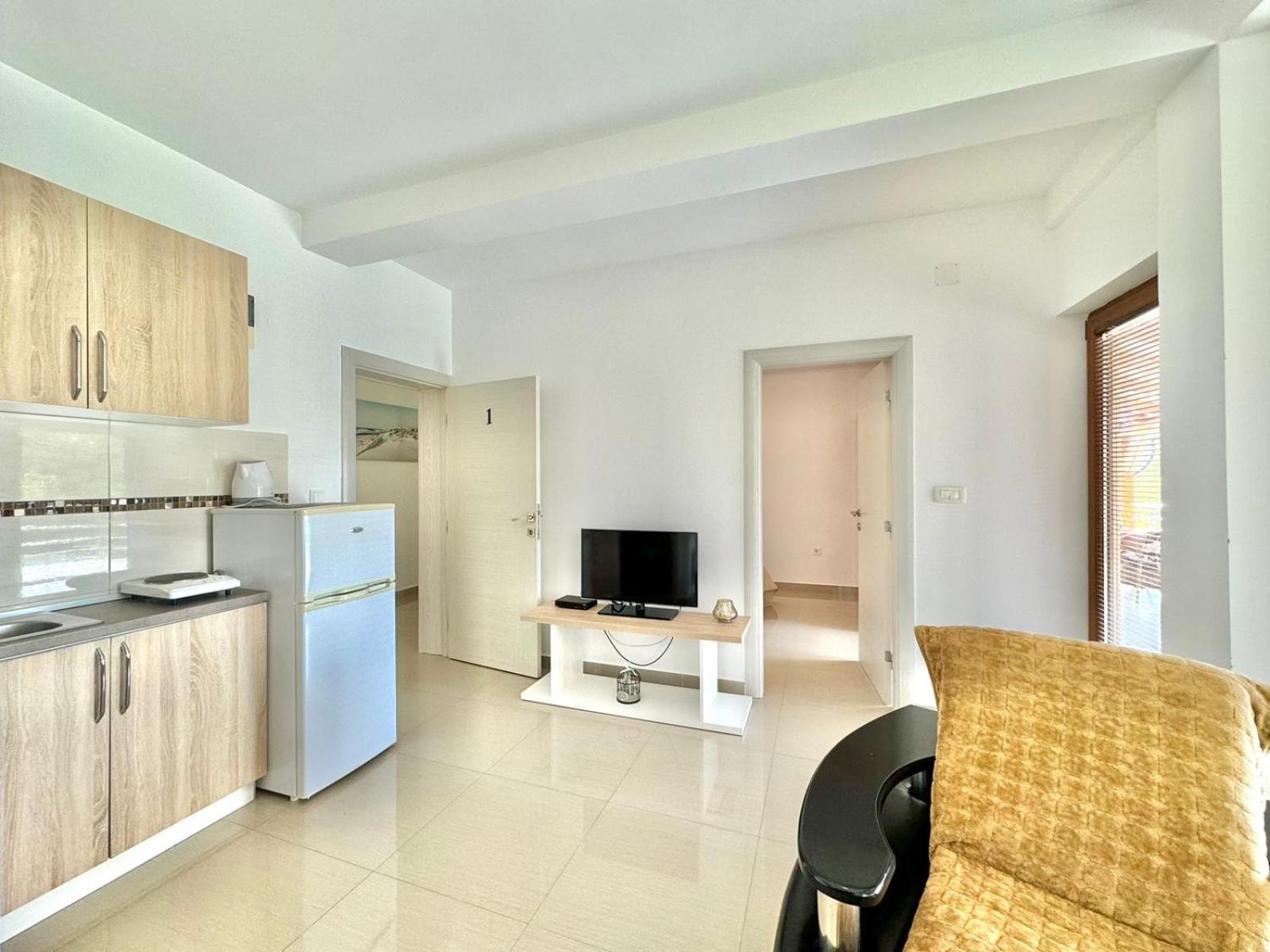 Stars Residence Petrovac المظهر الخارجي الصورة