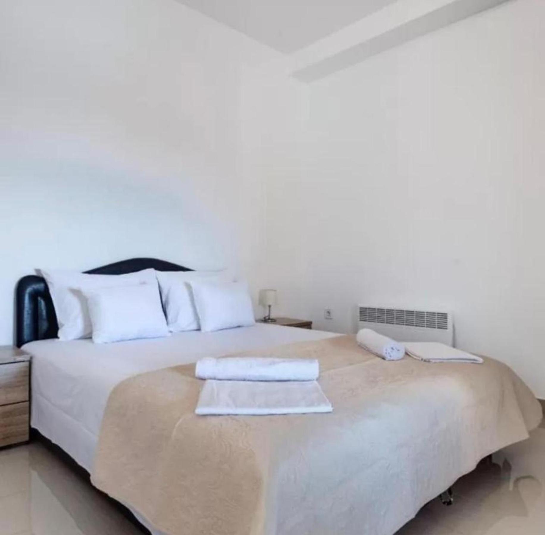 Stars Residence Petrovac المظهر الخارجي الصورة